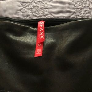 Spank faux leather leggings